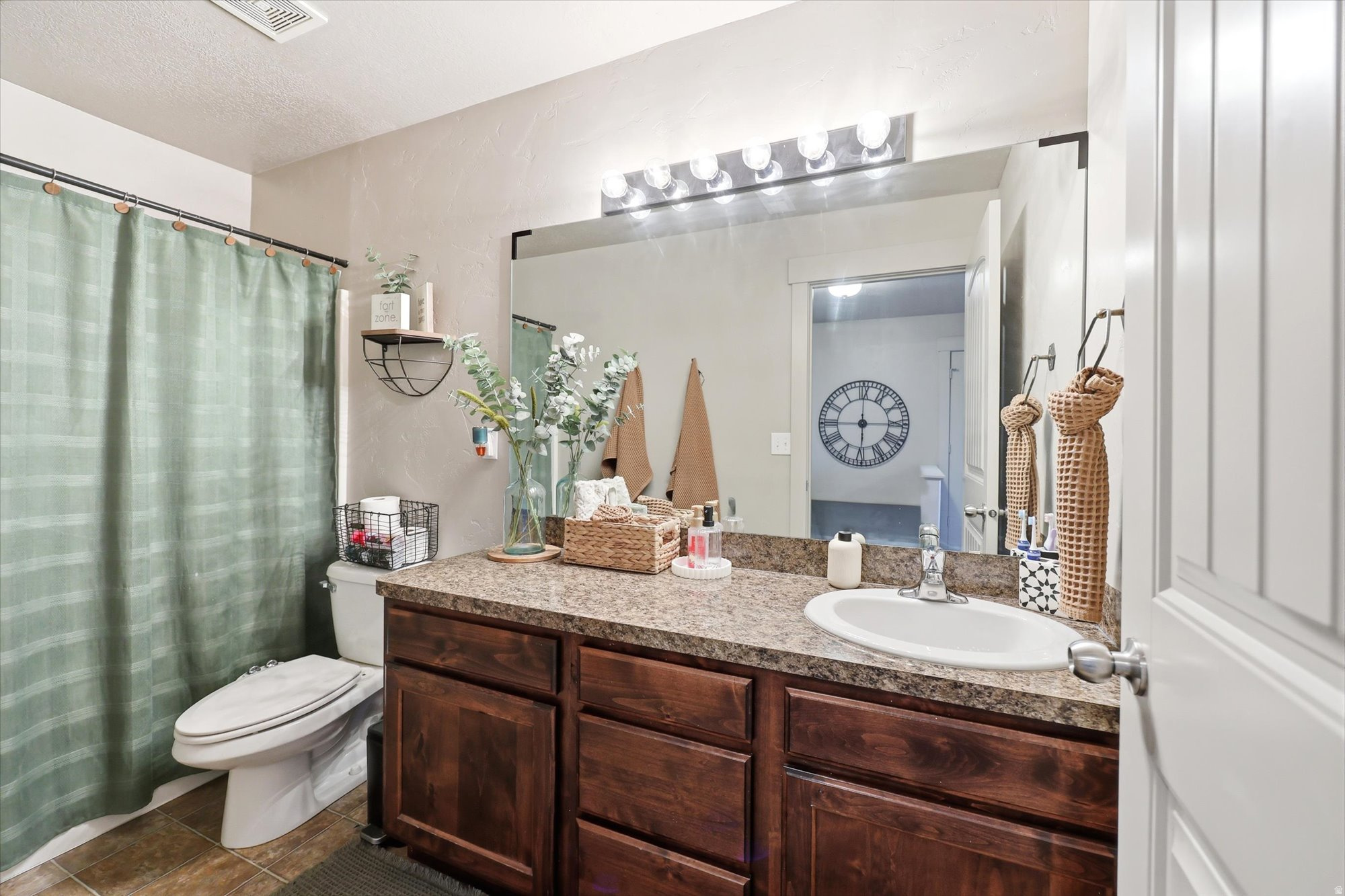 PARKWAY VILLAGE - Residential