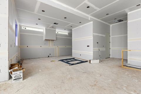 Tiny photo for 1870 N CHAPMAN DR, Washington, UT 84780 (MLS # 2153648)