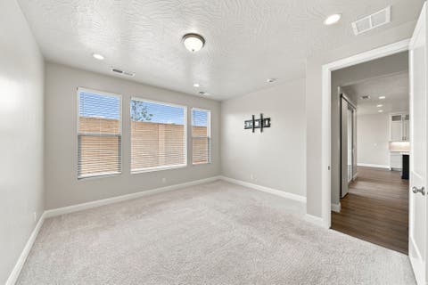 Tiny photo for 1625 N HORIZON PKWY, Washington, UT 84780 (MLS # 2178176)