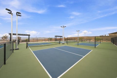 Tiny photo for 1625 N HORIZON PKWY, Washington, UT 84780 (MLS # 2178176)