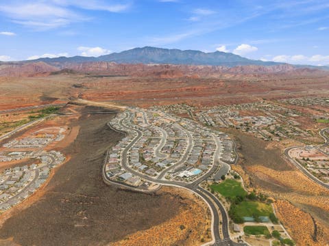 Tiny photo for 1625 N HORIZON PKWY, Washington, UT 84780 (MLS # 2178176)