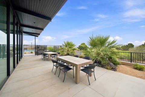 Tiny photo for 1625 N HORIZON PKWY, Washington, UT 84780 (MLS # 2178176)
