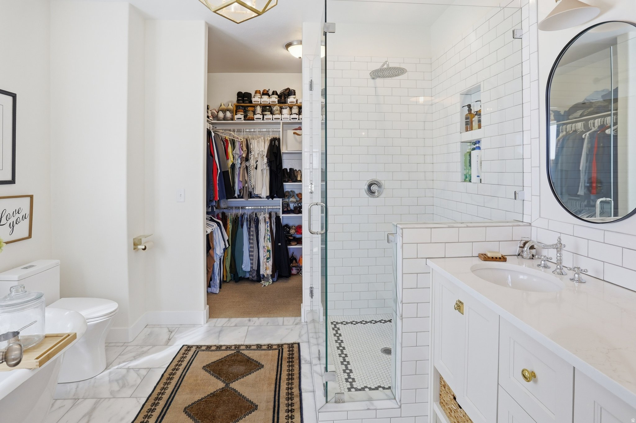 MAHOGANY RIDGE - Residential