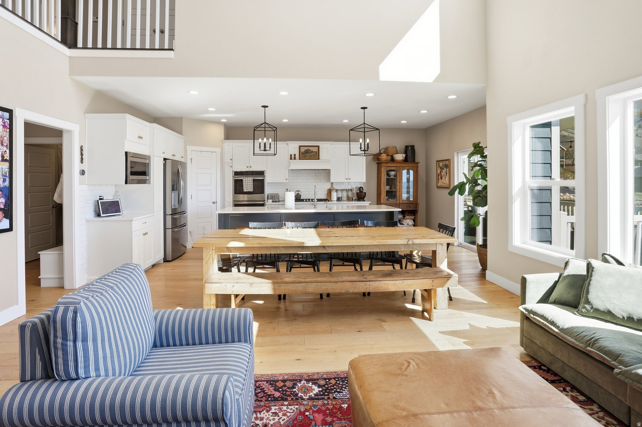 MAHOGANY RIDGE - Residential