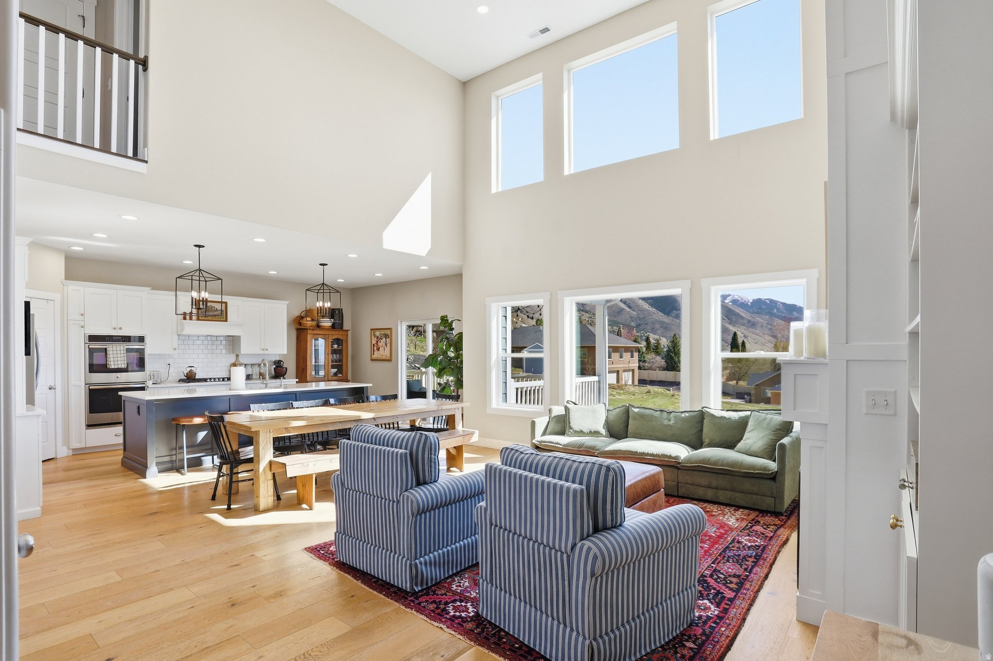 MAHOGANY RIDGE - Residential