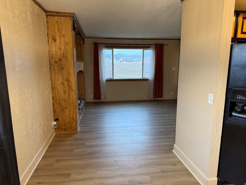 Tiny photo for 2932 S ARTHUR St, American Falls, ID 83211 (MLS # 2127923)