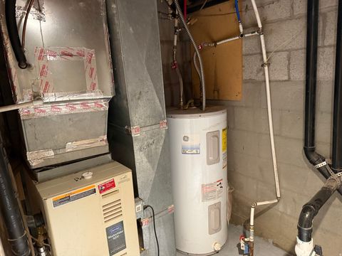 Tiny photo for 2932 S ARTHUR St, American Falls, ID 83211 (MLS # 2127923)