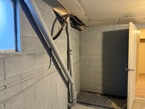 Tiny photo for 2932 S ARTHUR St, American Falls, ID 83211 (MLS # 2127923)