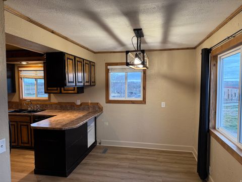 Tiny photo for 2932 S ARTHUR St, American Falls, ID 83211 (MLS # 2127923)