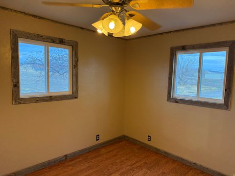 Tiny photo for 2932 S ARTHUR St, American Falls, ID 83211 (MLS # 2127923)