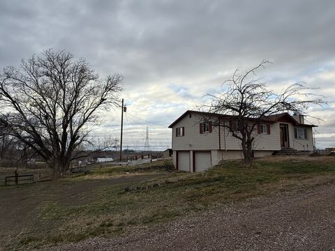 Tiny photo for 2932 S ARTHUR St, American Falls, ID 83211 (MLS # 2127923)