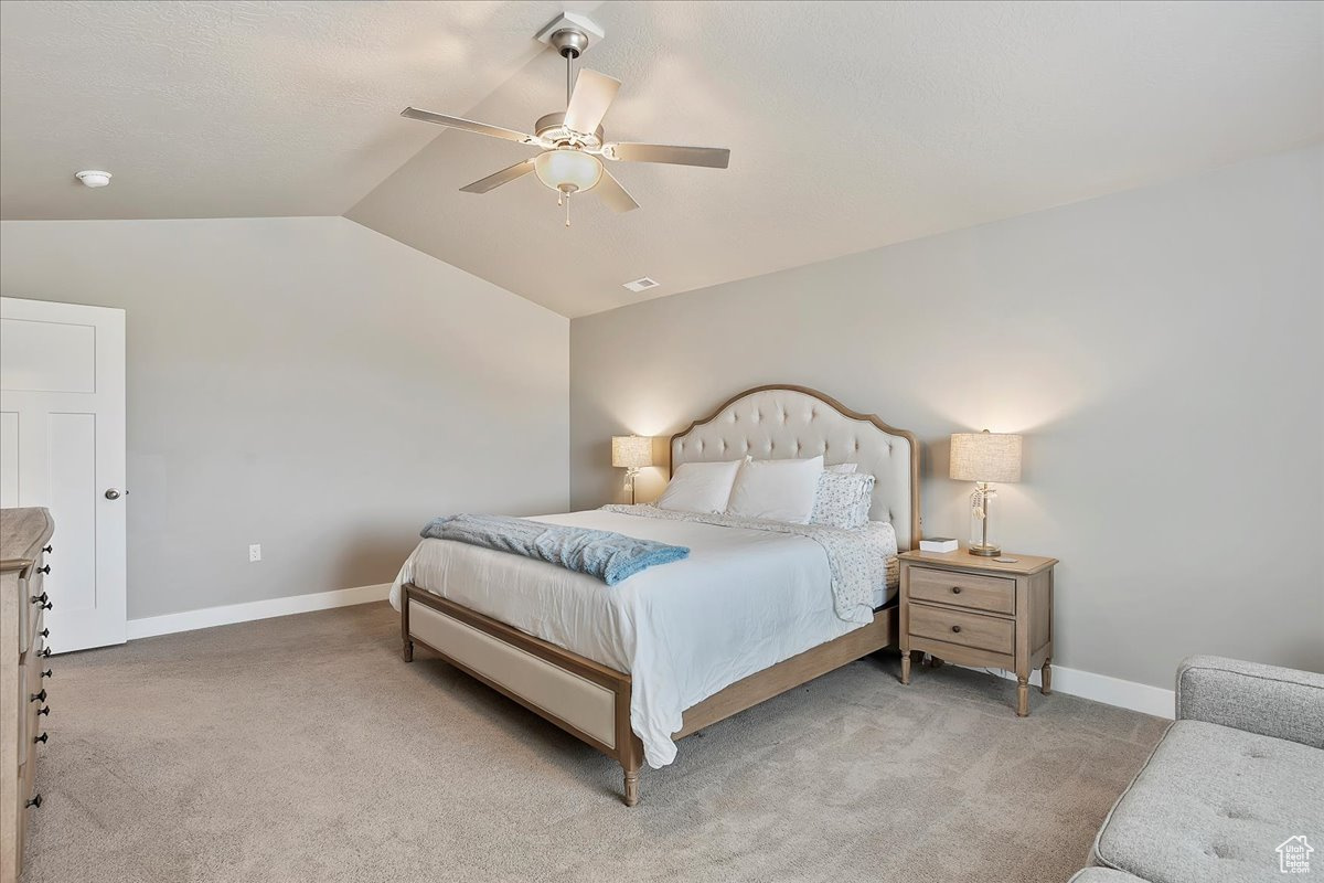 2431 W Harmony Dr, Layton, Utah image 19