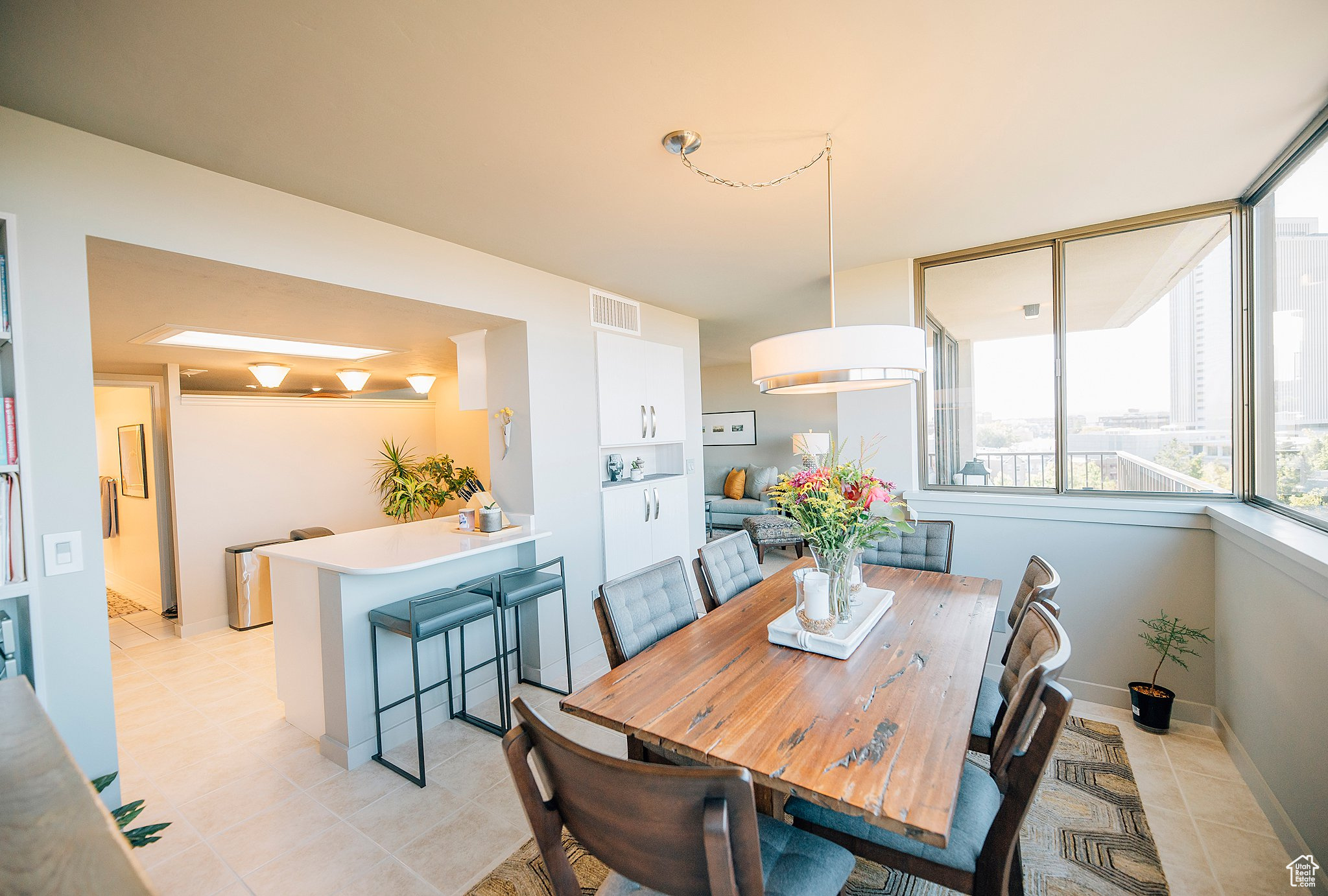 ZIONS SUMMIT - Residential