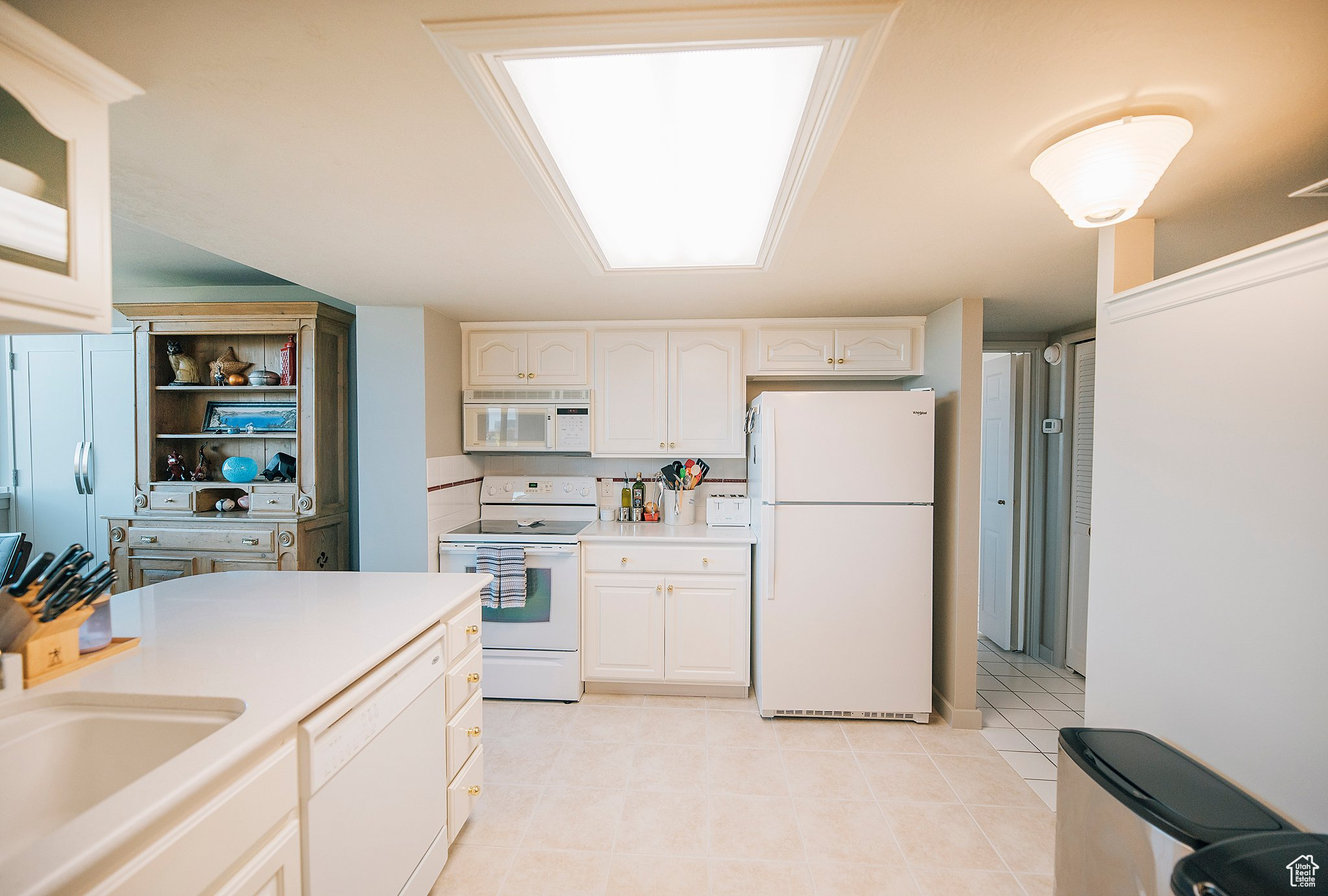 ZIONS SUMMIT - Residential