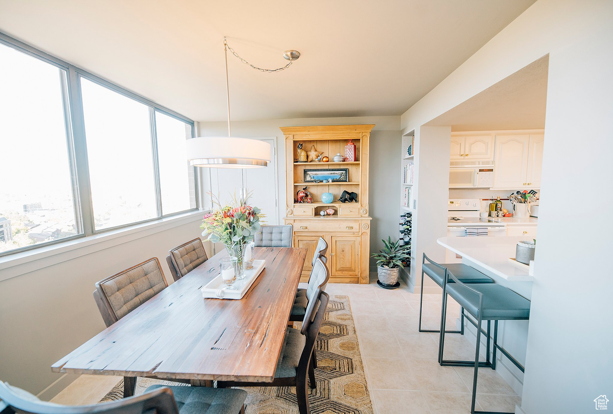 ZIONS SUMMIT - Residential