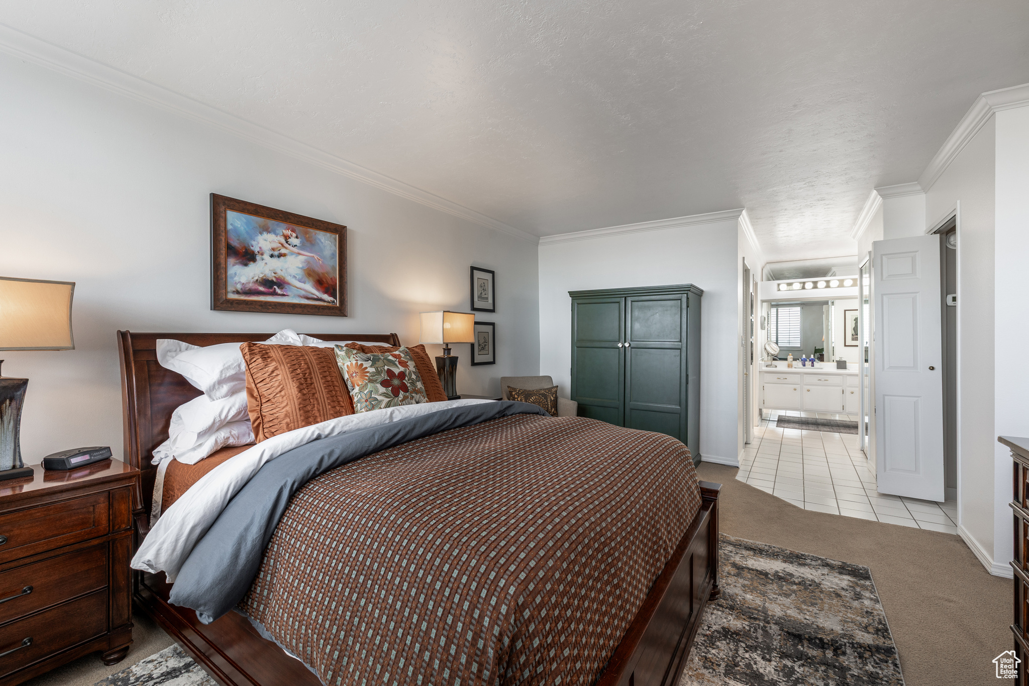 ZIONS SUMMIT - Residential