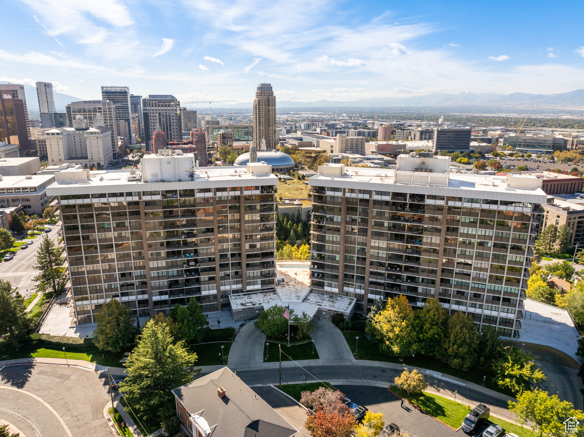 ZIONS SUMMIT - Residential