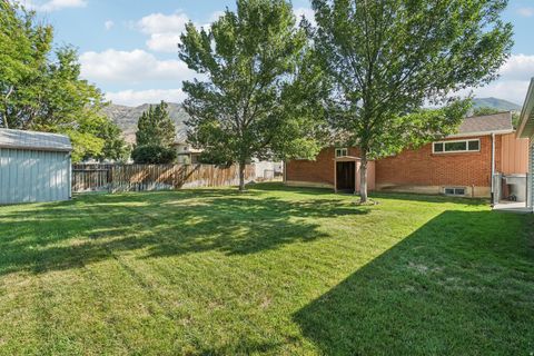 Tiny photo for 160 S 700 E, Pleasant Grove, UT 84062 (MLS # 2120469)