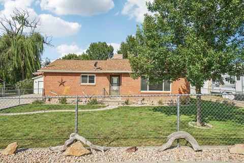 Tiny photo for 160 S 700 E, Pleasant Grove, UT 84062 (MLS # 2120469)