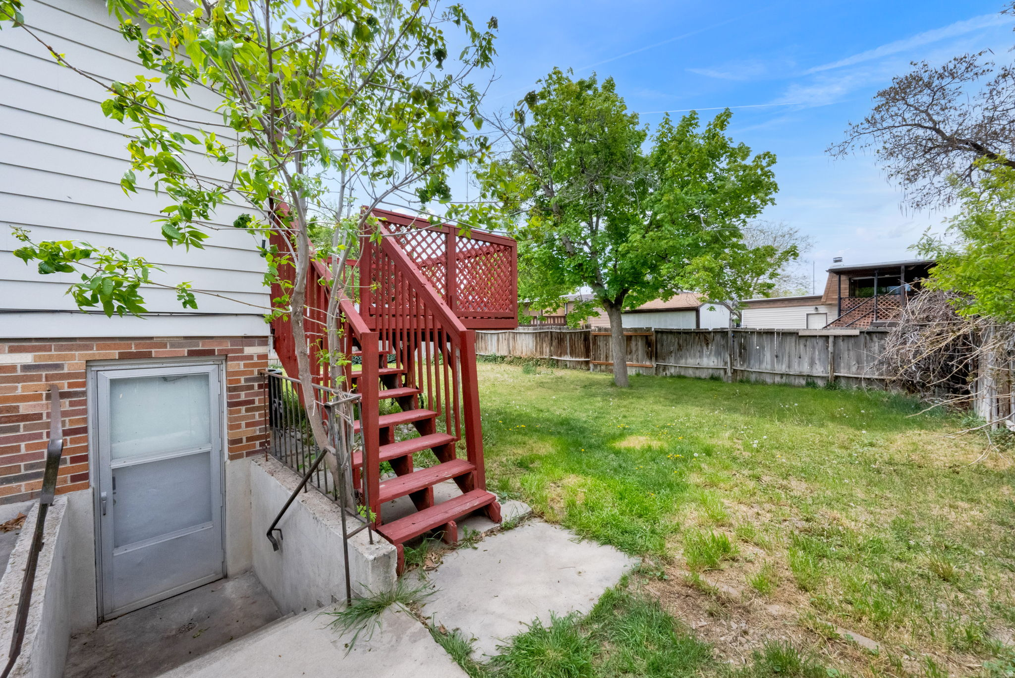 SPRING VALLEY - Residential