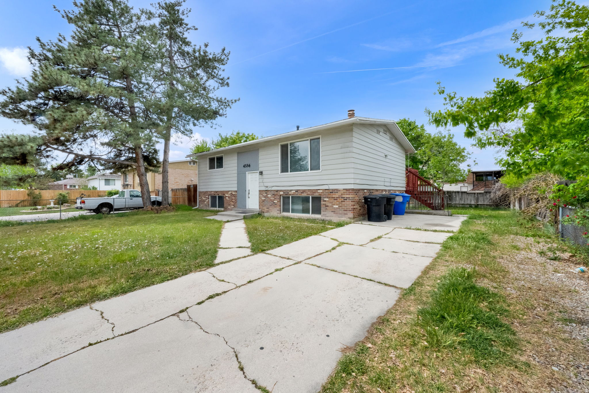 SPRING VALLEY - Residential