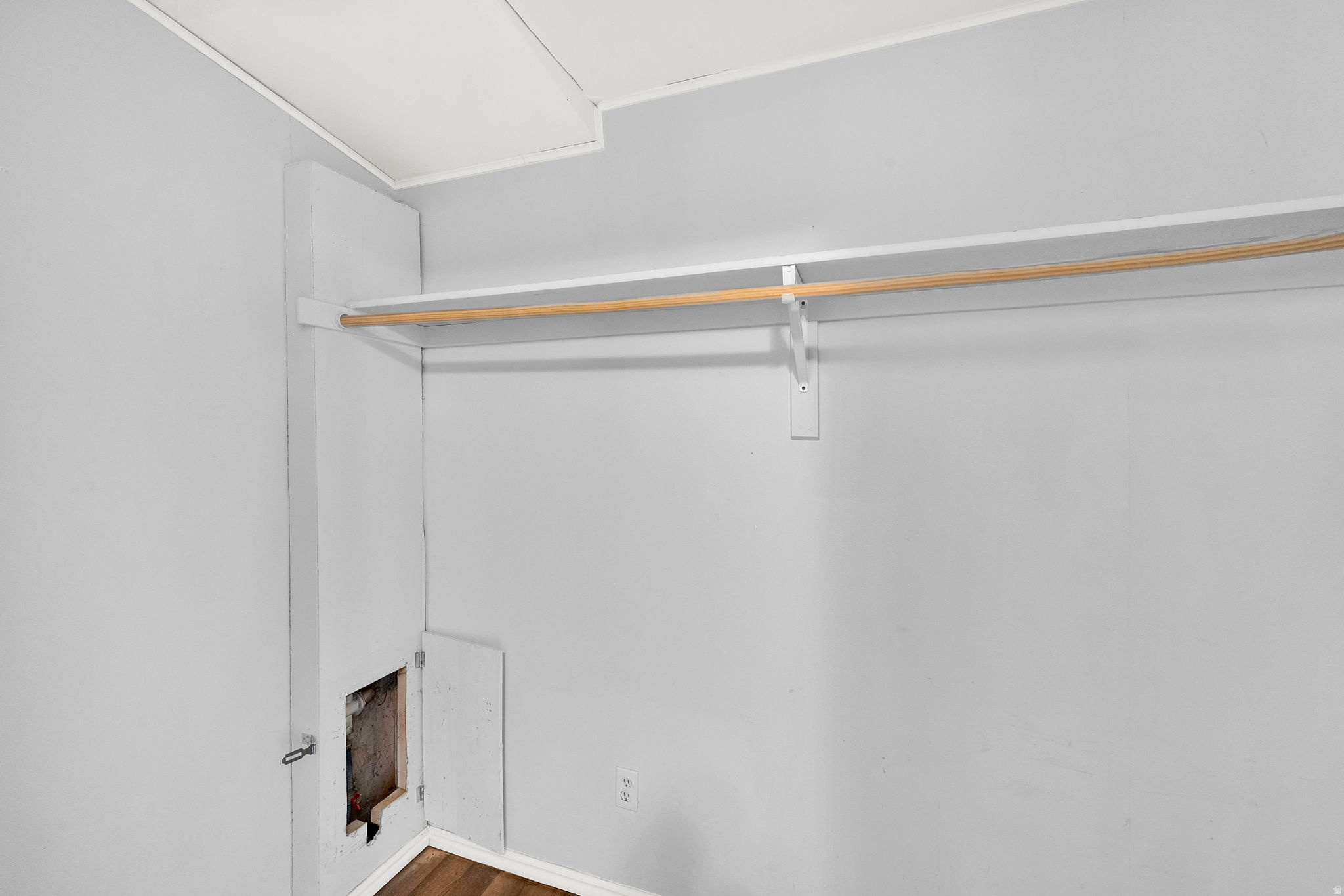 SPRING VALLEY - Residential