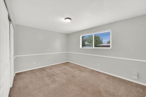 Tiny photo for 4584 S KNIGHTSBRIDGE RD, Taylorsville, UT 84129 (MLS # 2153836)