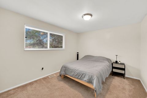 Tiny photo for 4584 S KNIGHTSBRIDGE RD, Taylorsville, UT 84129 (MLS # 2153836)