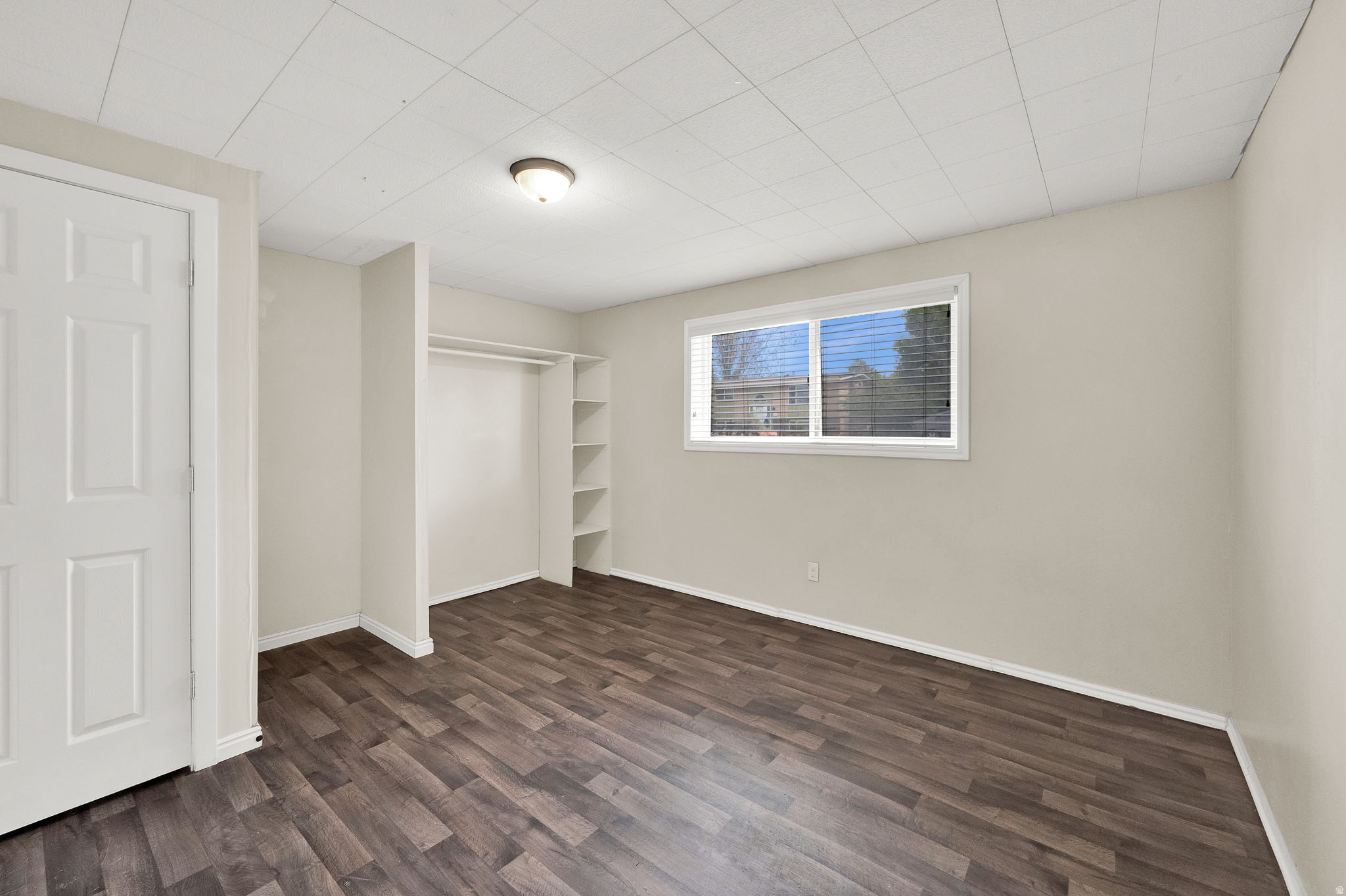 SPRING VALLEY - Residential