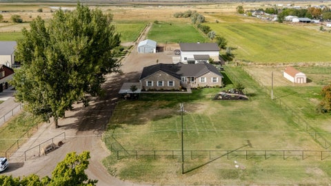 Photo of 6540 W 4600 S, Hooper, UT 84315 (MLS # 2186111)