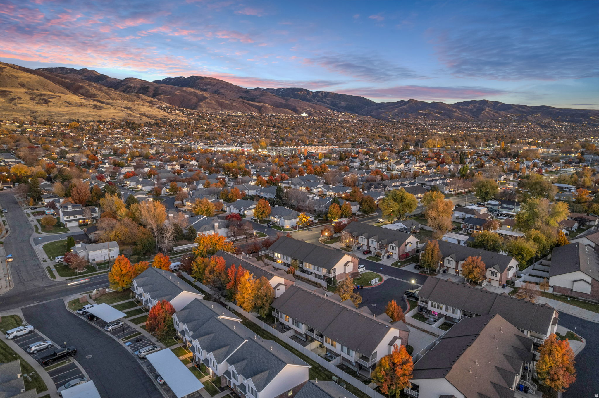 MEADOWS - Residential