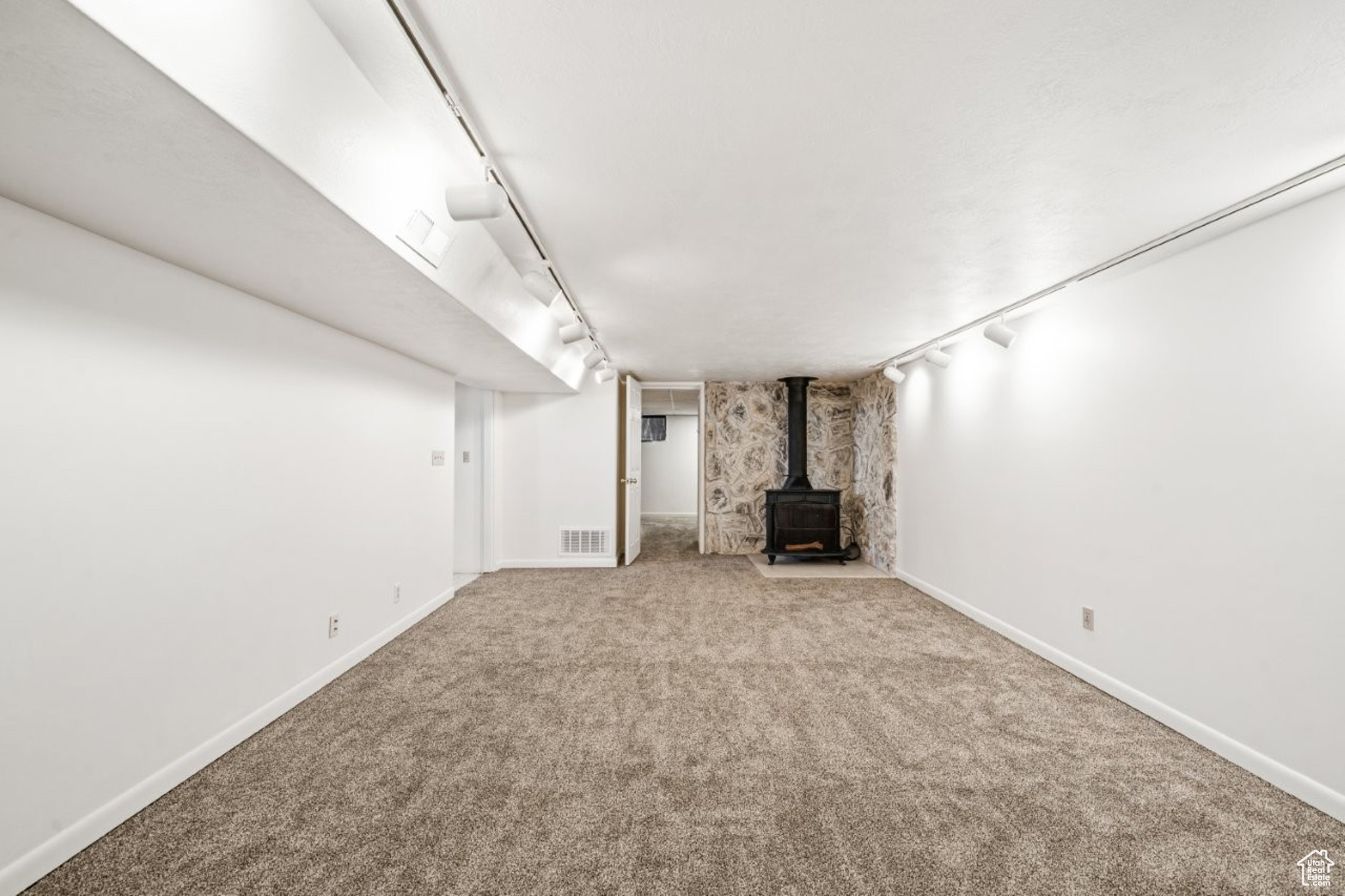 HOFFMAN HEIGHTS - Residential