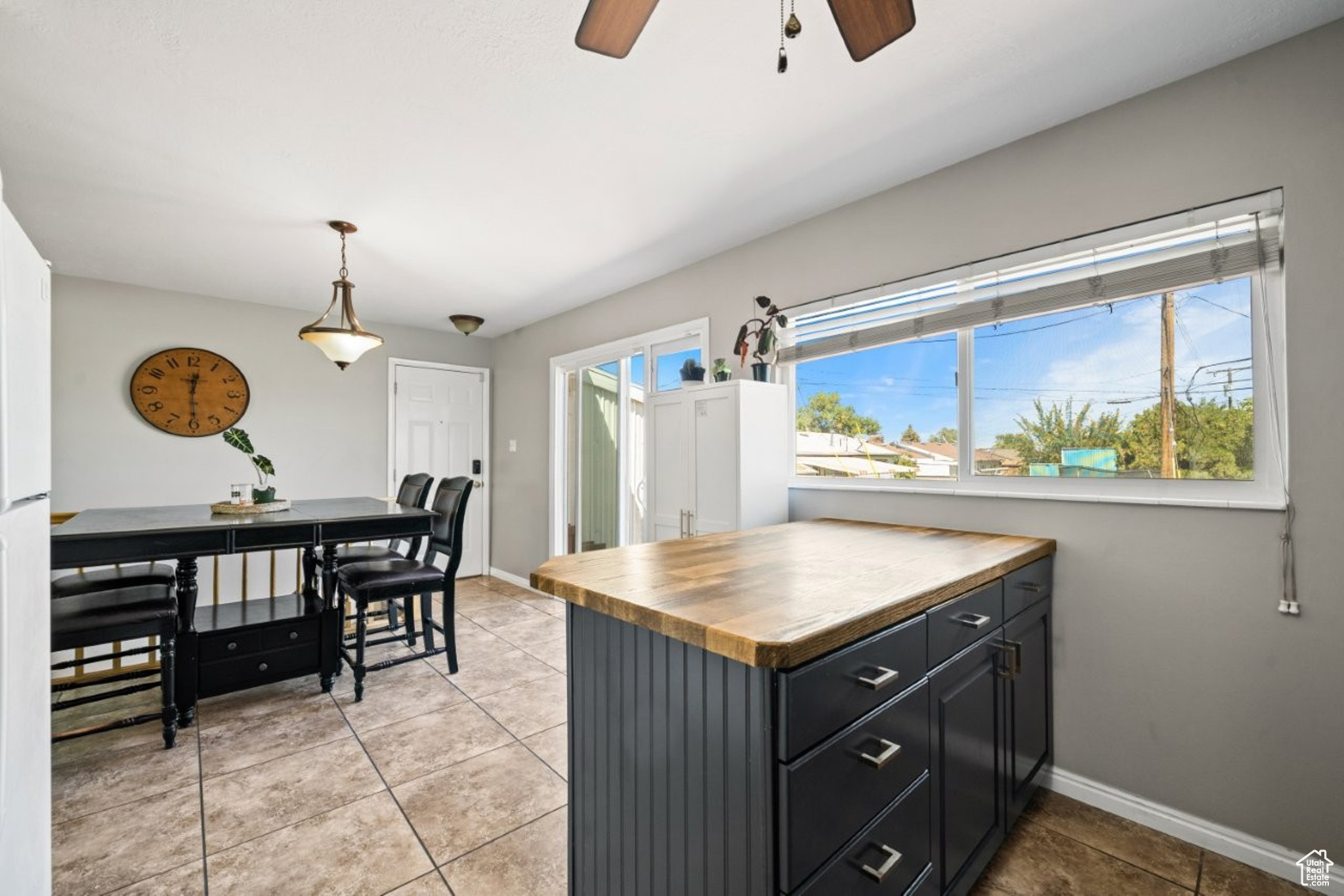 HOFFMAN HEIGHTS - Residential