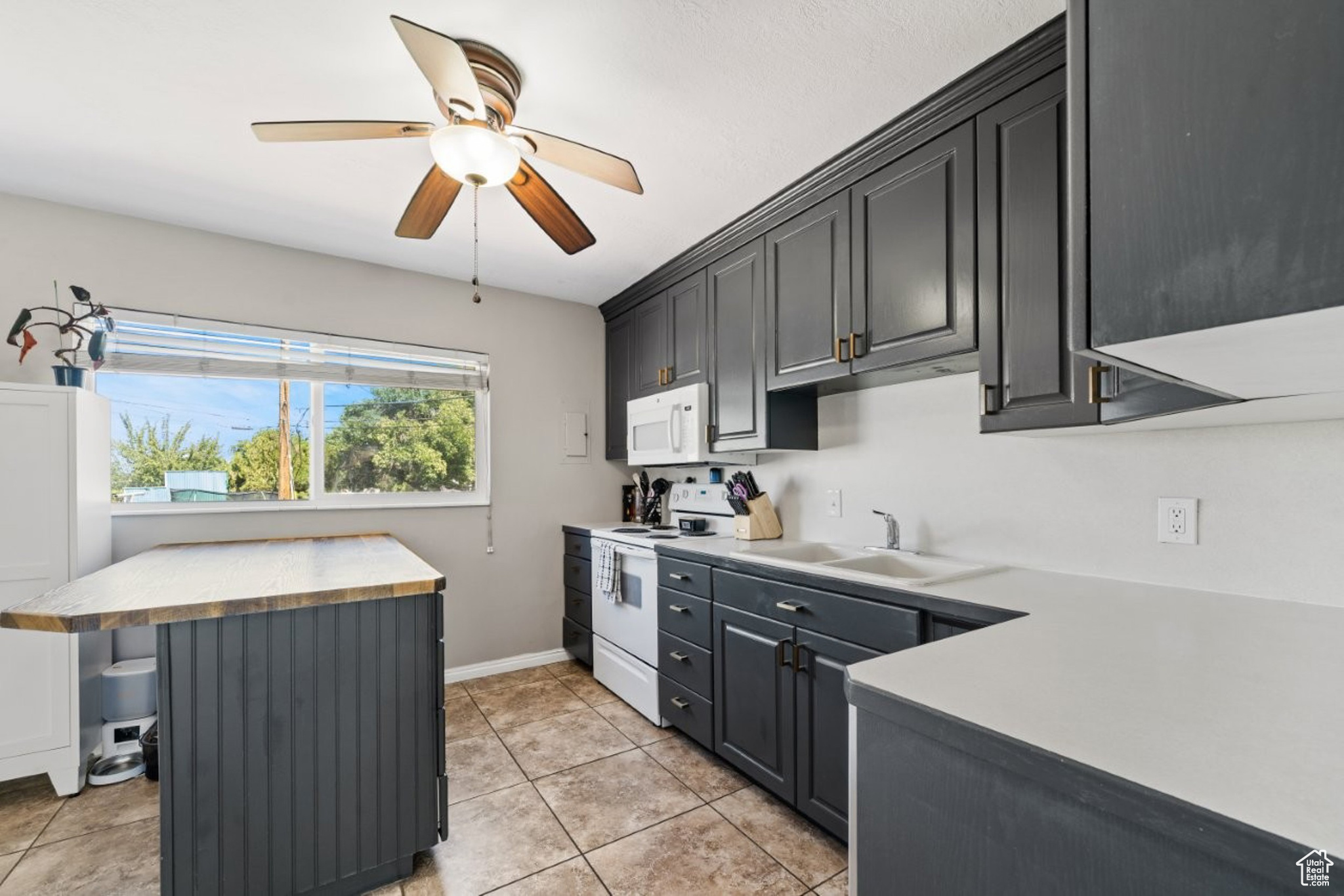 HOFFMAN HEIGHTS - Residential