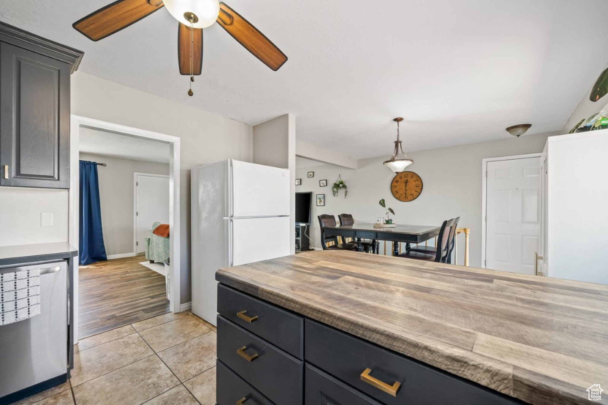 HOFFMAN HEIGHTS - Residential