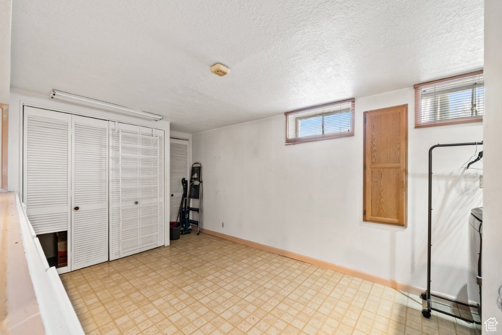 HOFFMAN HEIGHTS - Residential