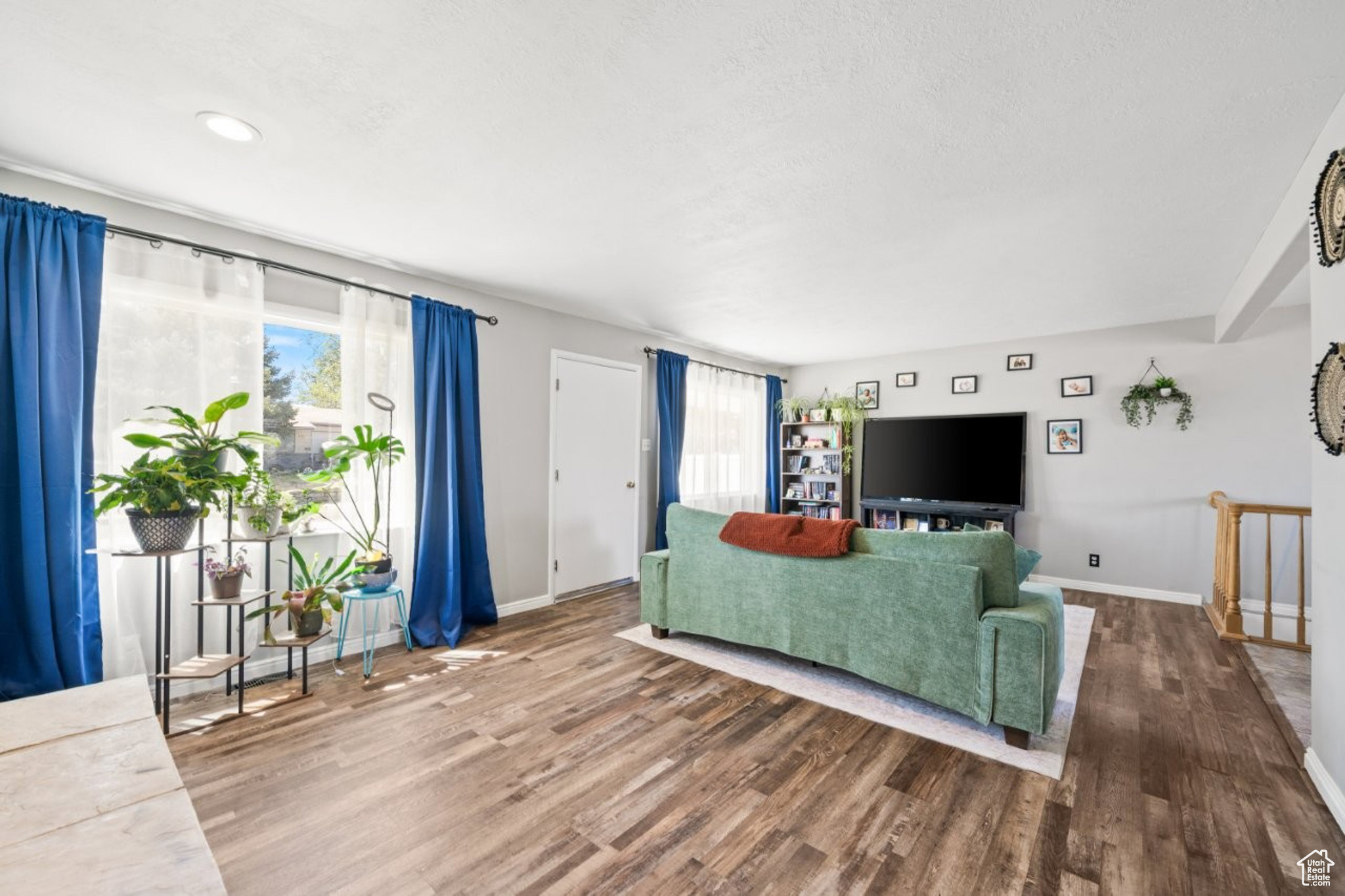 HOFFMAN HEIGHTS - Residential