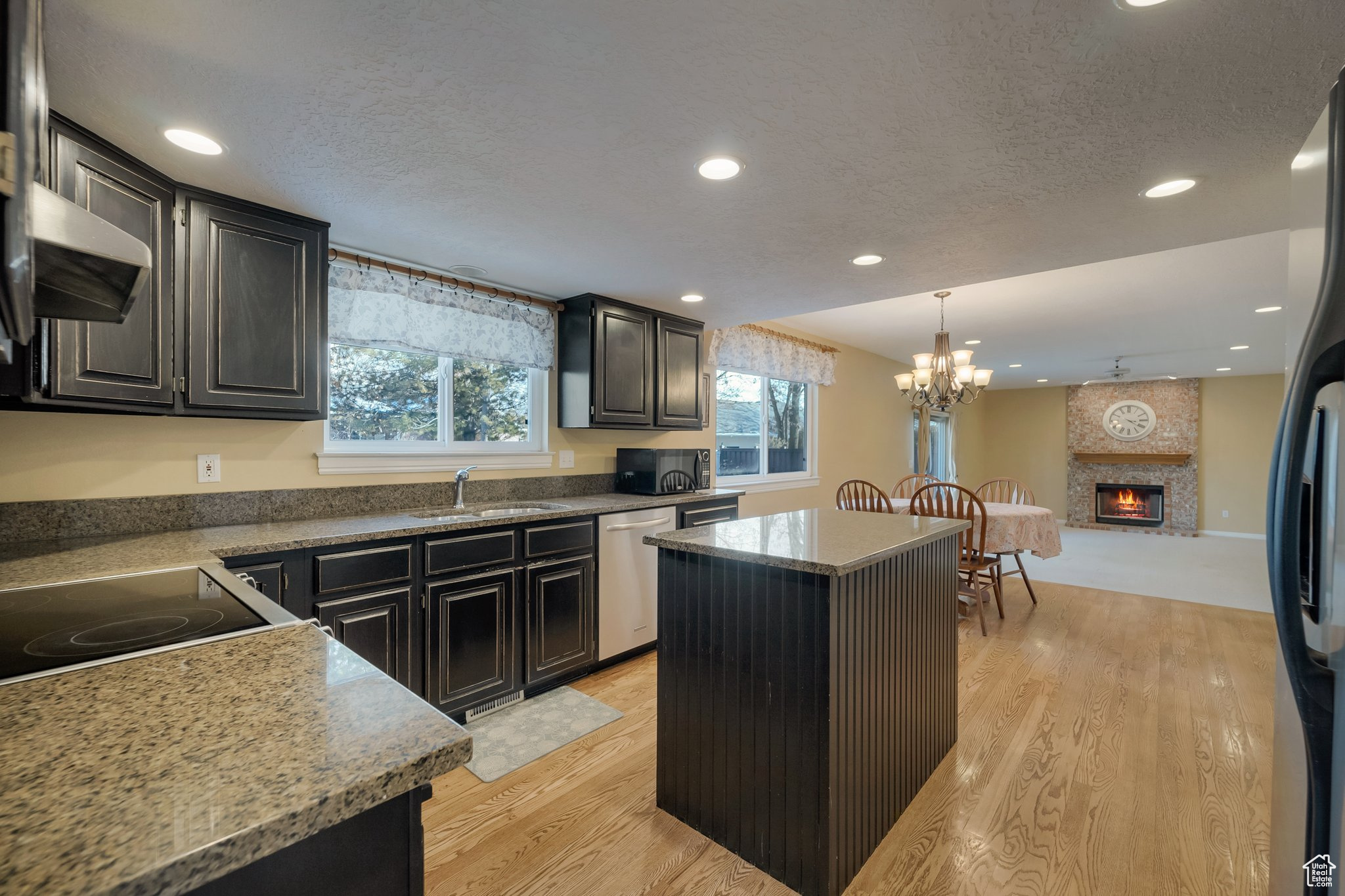 811 S 890, Orem, Utah image 9