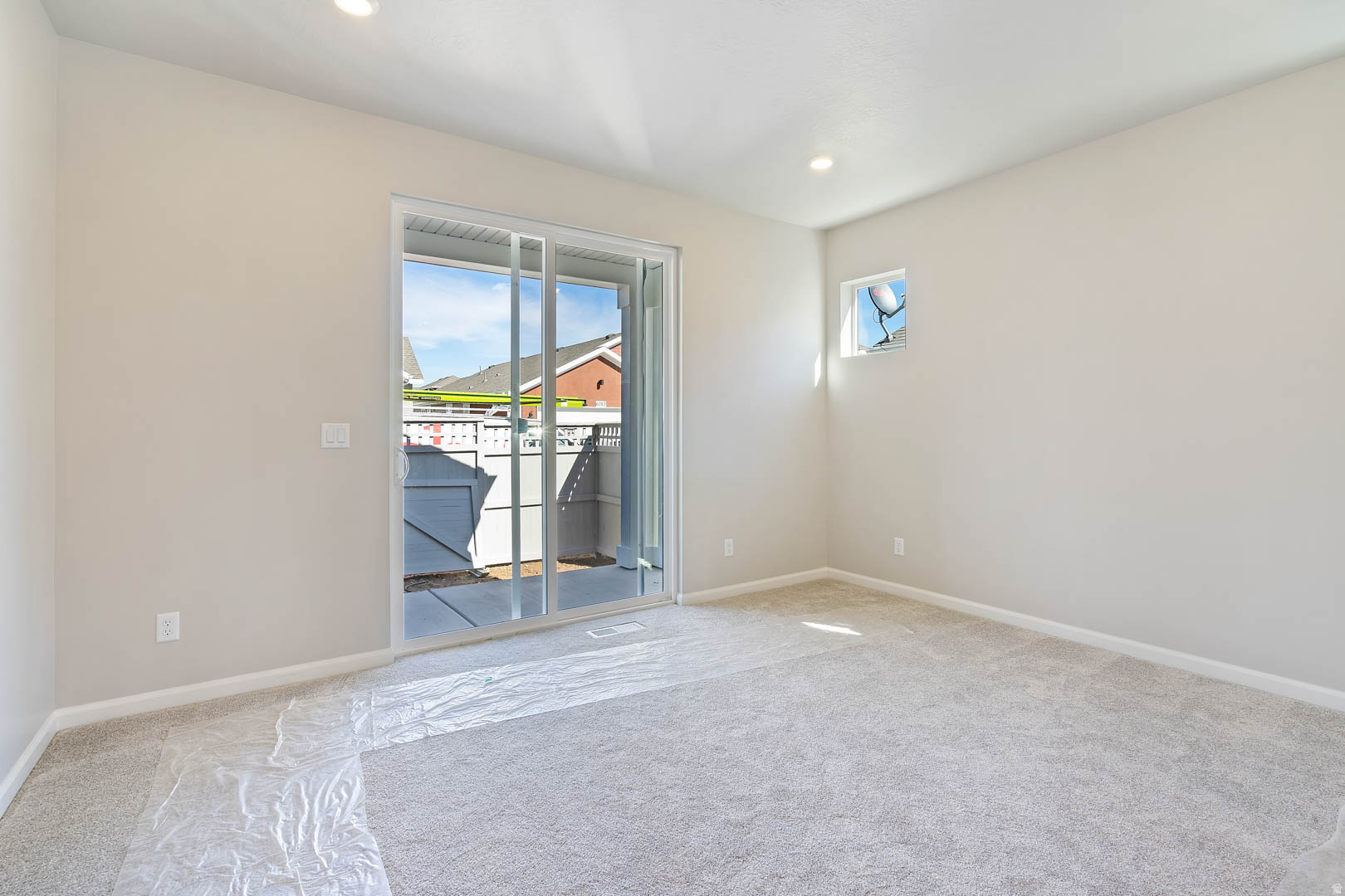 DAYBREAK SPRINGHOUSE - Residential