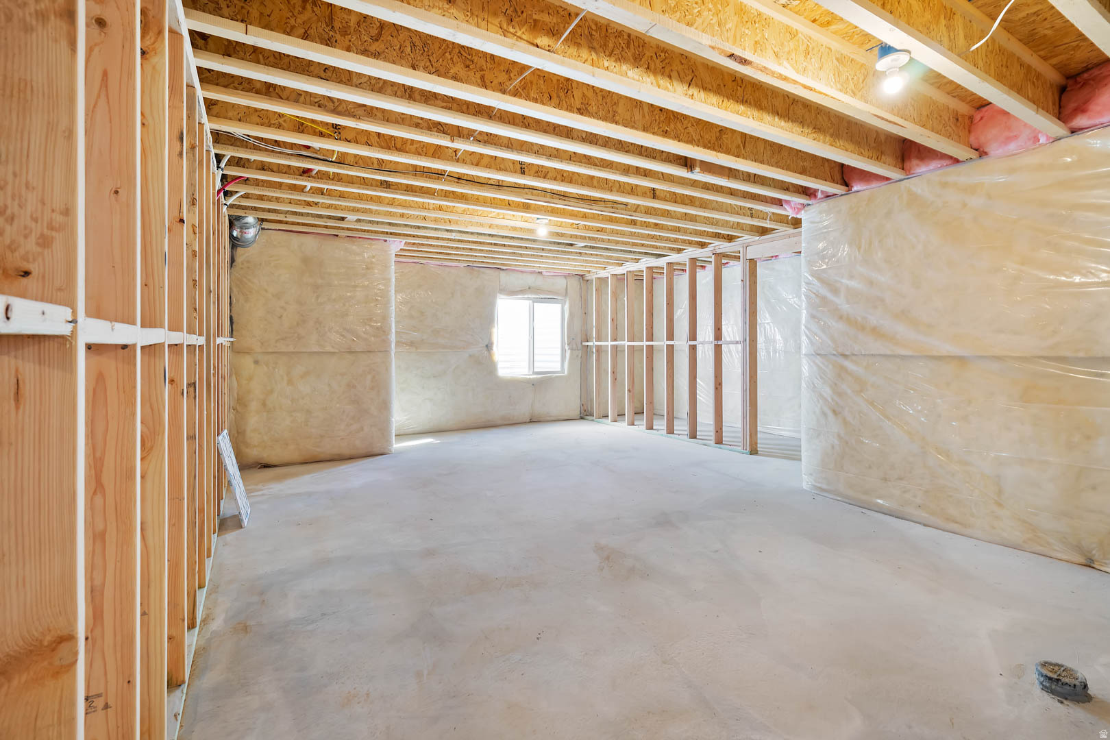 DAYBREAK SPRINGHOUSE - Residential