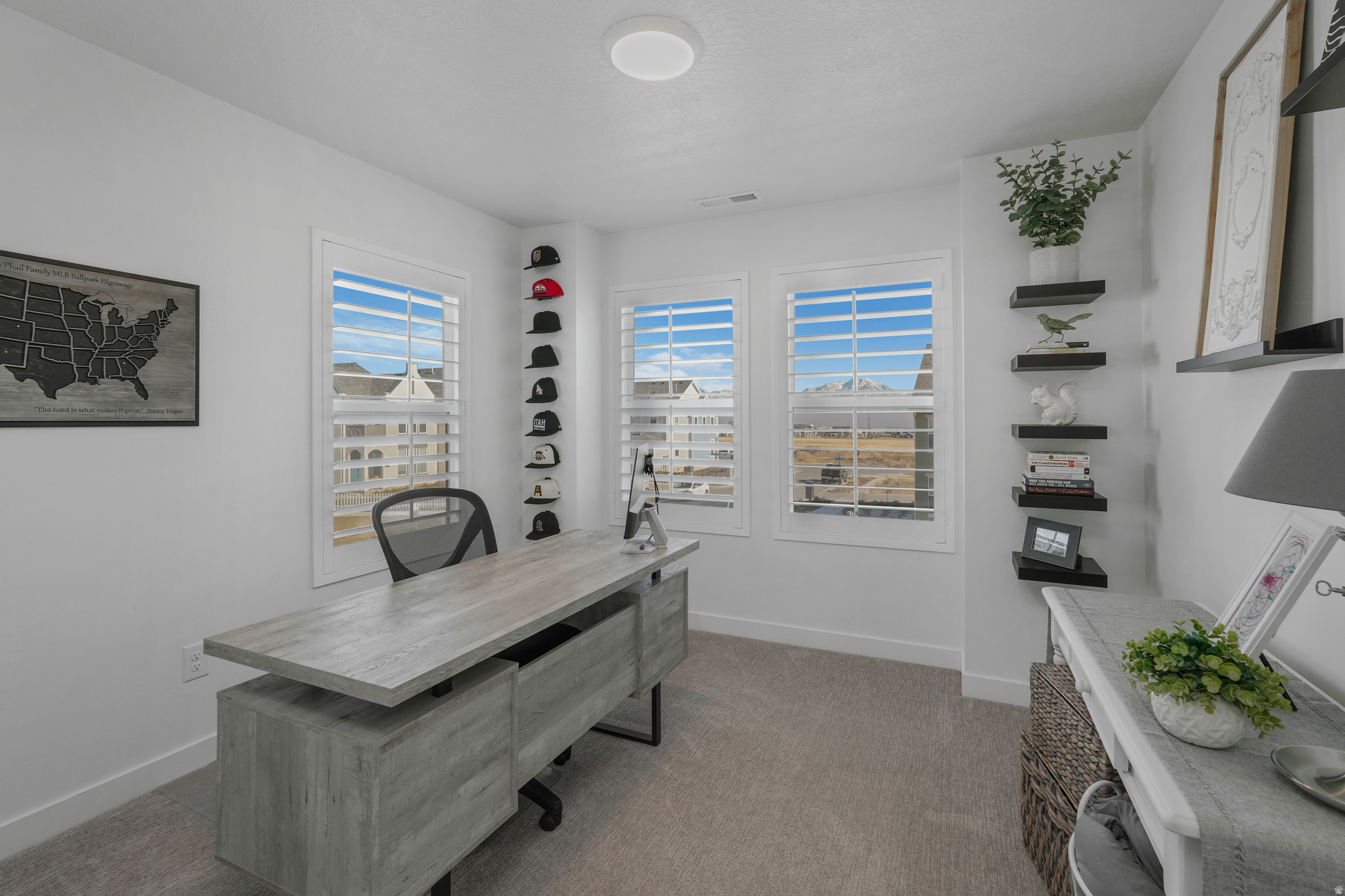 DAYBREAK - Residential