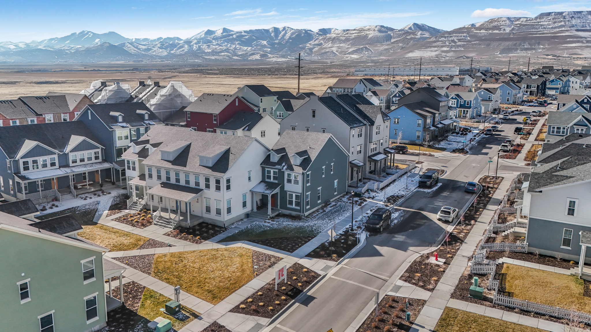 DAYBREAK - Residential