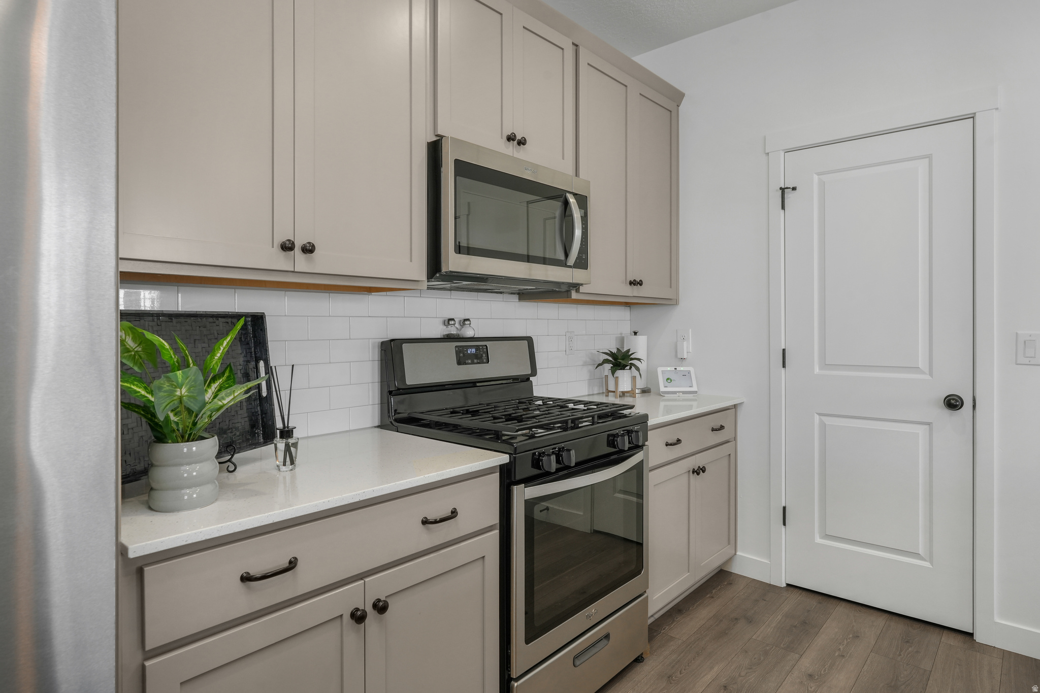 DAYBREAK - Residential