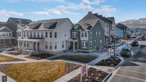 Photo of 6671 W SKIP ROCK RD, South Jordan, UT 84009 (MLS # 2140102)