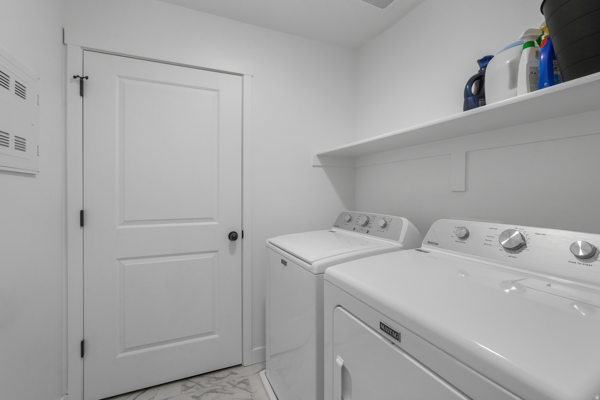 DAYBREAK - Residential