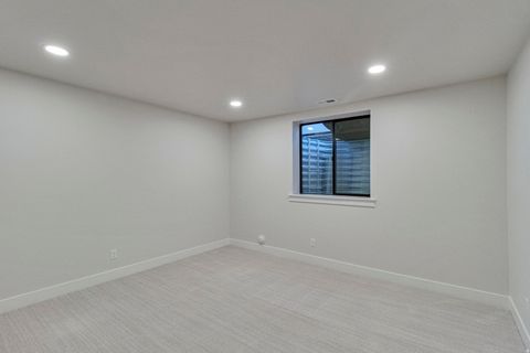 Tiny photo for 315 N AMBER LN W, Layton, UT 84041 (MLS # 2125796)