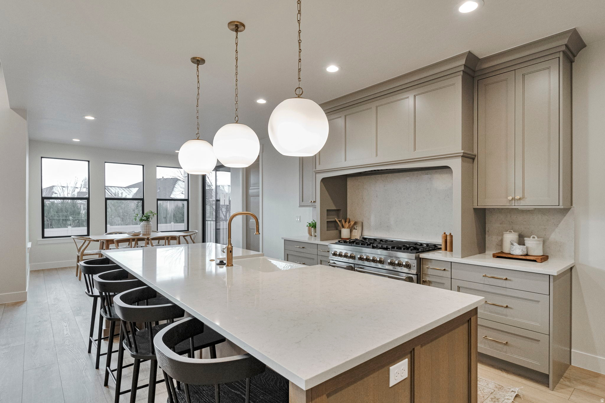 AMBER FIELDS - Residential