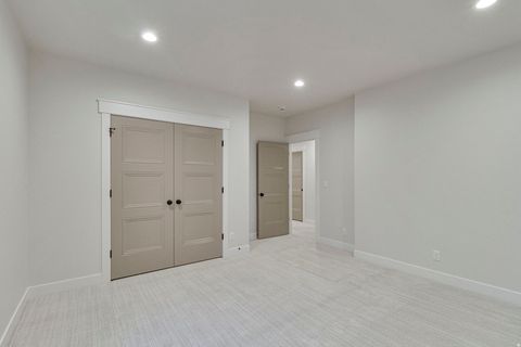 Tiny photo for 315 N AMBER LN W, Layton, UT 84041 (MLS # 2125796)