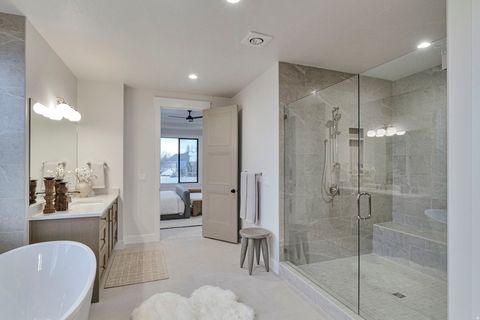 Tiny photo for 315 N AMBER LN W, Layton, UT 84041 (MLS # 2125796)