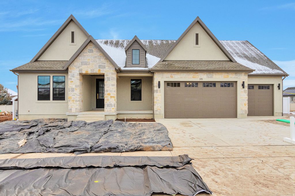 Photo for 315 N AMBER LN W, Layton, UT 84041 (MLS # 2125796)